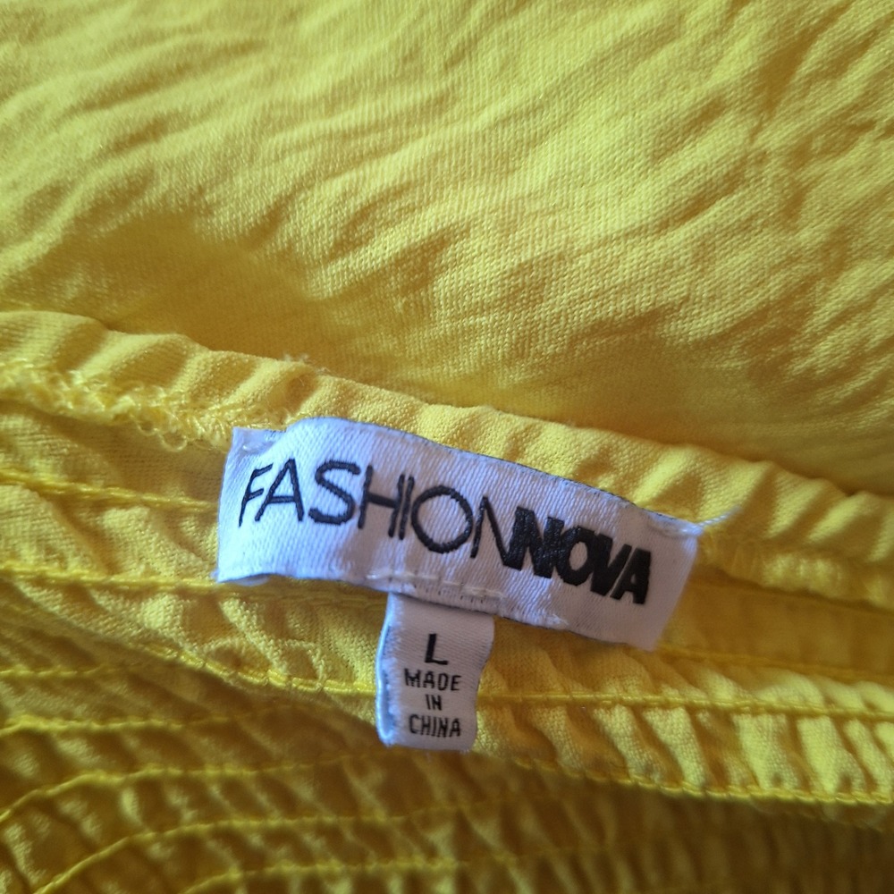 Fashion Nova Butter Yellow Tie Front Smocked Midi Dress Size Large - Picture 6 of 8